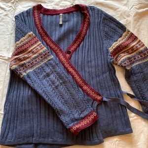 Hanna Andersson wrap sweater size L